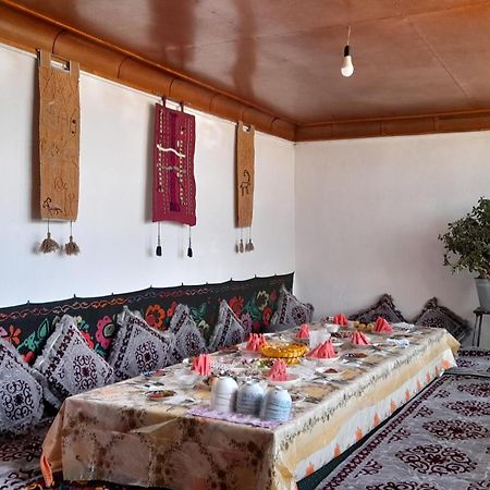 Tilek Guest House Sary-Mogul Esterno foto